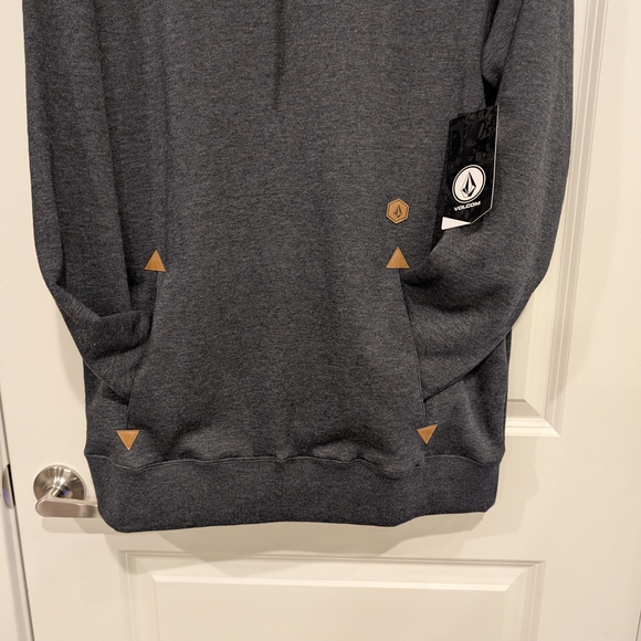 SALE 🎉 NWT Volcom Tower Fleece Dark Gray Black Cowl Neck Hoodie - Picture 8 of 12